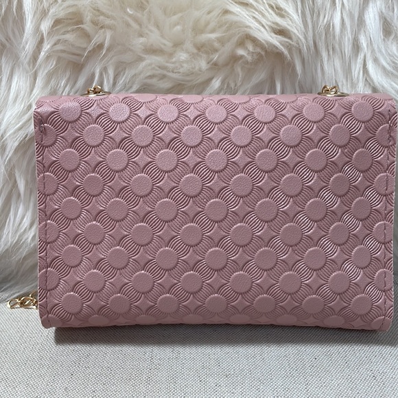 MINI TEXTURED PUSH LOCK PINK CROSSBODY BAG - Picture 6 of 15